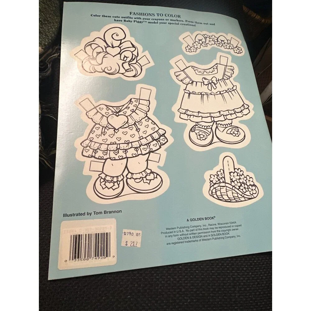 Jim Hensons Deluxe Edition Baby Piggy Paper Doll Set‎